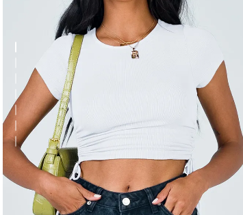 Women's Solid Color Ruched Side Crop T-shirt - The Fashion Unicorn